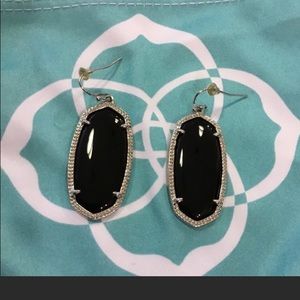 Kendra Scott Elle Earrings Black and Gold